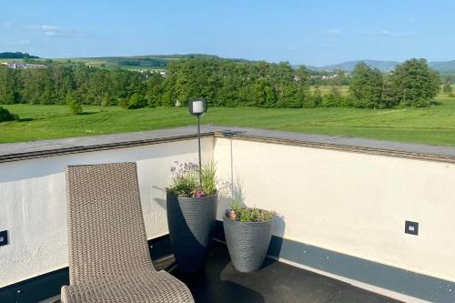 Balcony/terrace, RHON GLUCK - Die Ferienwohnung mit Weitblick in Eichenzell