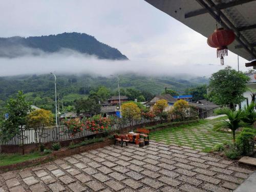 Huong Viet Hotel