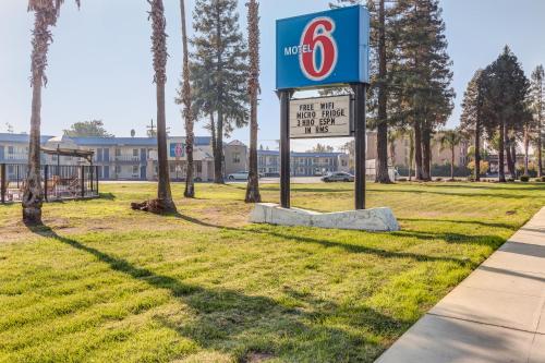 Motel 6-Visalia, CA