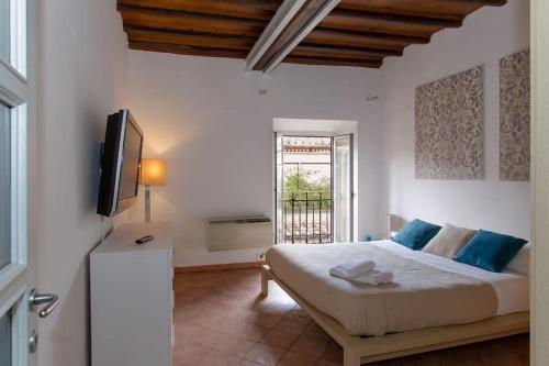 PANTHEON LARGE APARTMENT IN THE HEART OF ROME s, Řím (fotografie 8)