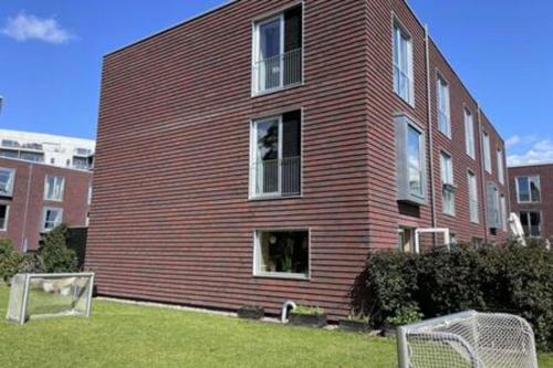 Three floors apt - with four BR in the city - image 8