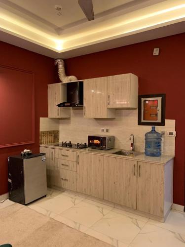 The Ruby Residence - image 7