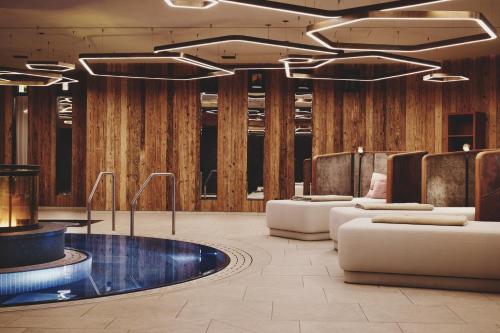 สปา, Burg Hotel Oberlech in โอเบอร์เลช