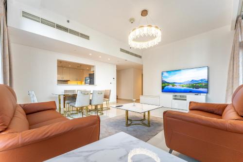 Modern Luxury 2BR Burj Khalifa Partial & Blvd View, Dubái (foto 3)