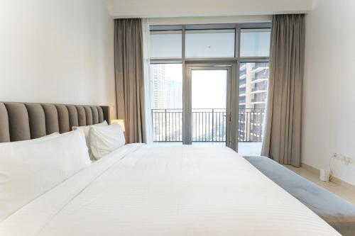 Modern Luxury 2BR Burj Khalifa Partial & Blvd View, Dubái (foto 9)