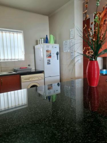 Point Village Accommodation - Estoril 26 - image 4