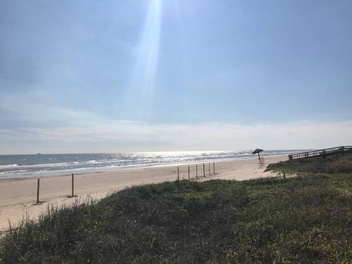 Take It Easy in Surfside - Gulf and Bay Views! - image 10