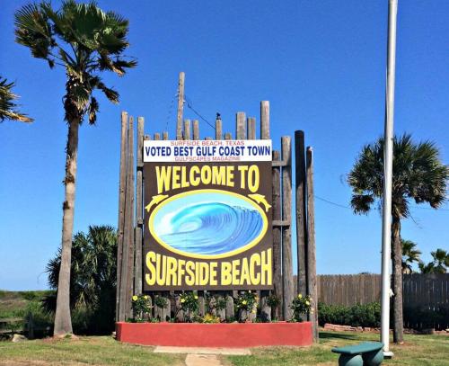 Take It Easy in Surfside - Gulf and Bay Views! - image 12