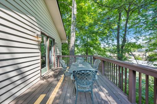 Halesford Harbour Resort - Smith Mountain Lake 4
