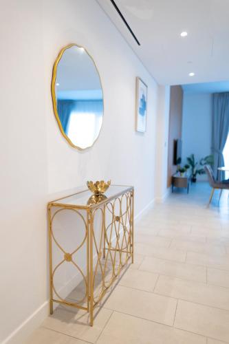 La Vie Beach front JBR apartment by Happy Season - image 6
