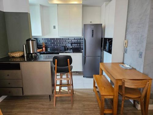 Apto completo super confortavel e moderno proximo Metro Vila Madalena in Alto de Pinheiros