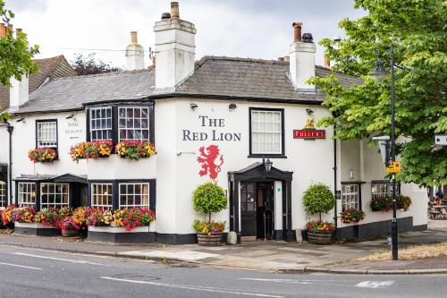 The Red Lion Hotel Hotel de charme Denham