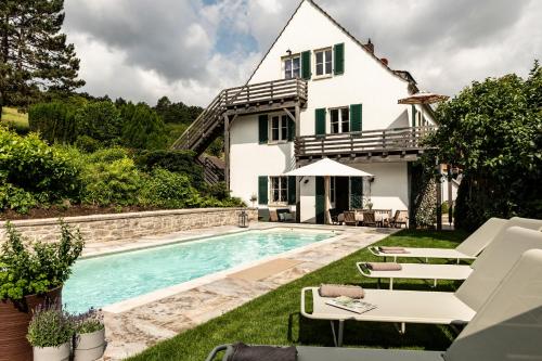 Exklusives Ferienhaus in Top Lage mit Pool, Sauna, Terrasse - Der Johannishof in Würzburg, Deutschland