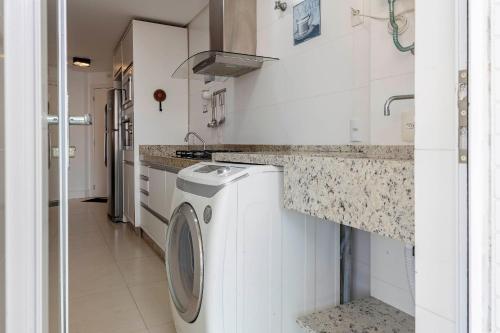 Three-Bedroom Apartment image 10