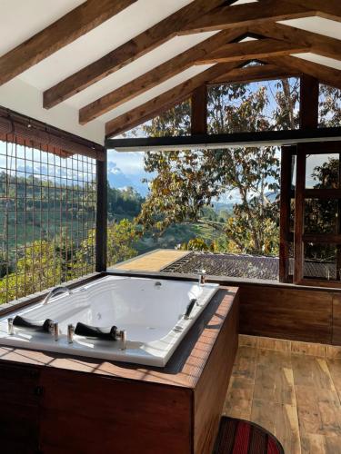 Cabañas Tahamí con jacuzzi cerca al Aeropuerto