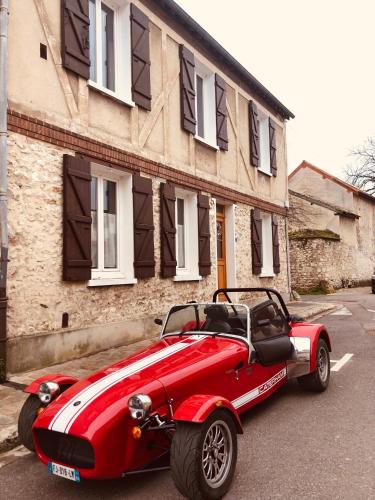 Maison d'hôtes L'ormerie- Au coeur de la ville médiévale (Maison d'hotes L'ormerie- Au coeur de la ville medievale) in Provins