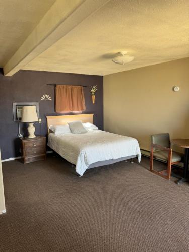 2 double beds