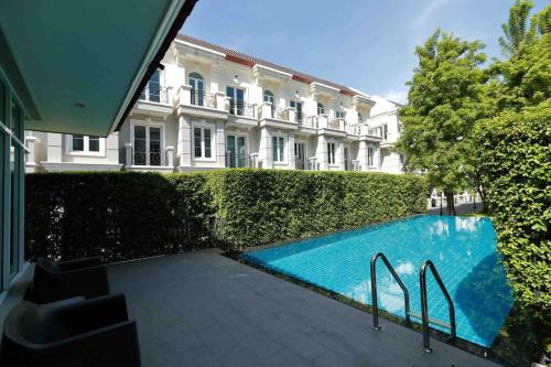 Sukhumvit 16 Townhouses, InHome Luxury Residences, Bangkok (Foto 9)