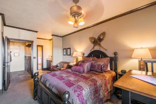 The Lodge at the Mountain Village by All Seasons Resort Lodging - Accommodation - Park City