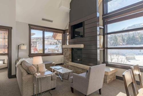 Hayden Lodge 2304 by Snowmass Mountain Lodging