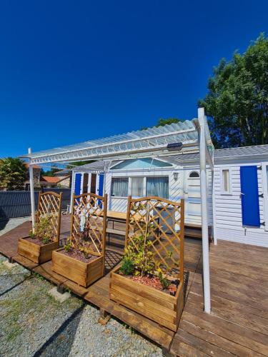 Oprema, Joli Mobil-Home avec terrain terrasse 10min du Puy duFou in Saint-Michel-Mont-Mercure