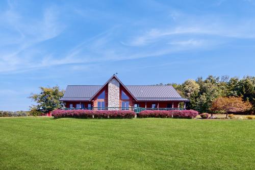 Keuka Breeze in Dundee, USA