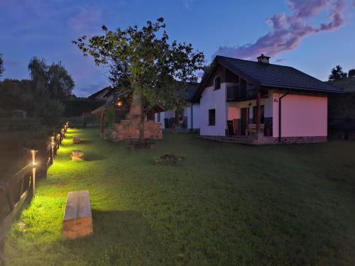 Domki Nad Liliowym Stawem