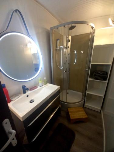 GITE ENTRE TERRE ET MER GRAND STUDIO in Mareuil-sur-Lay-Dissais