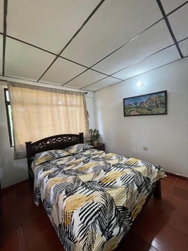 1 double bed, 4 twin beds