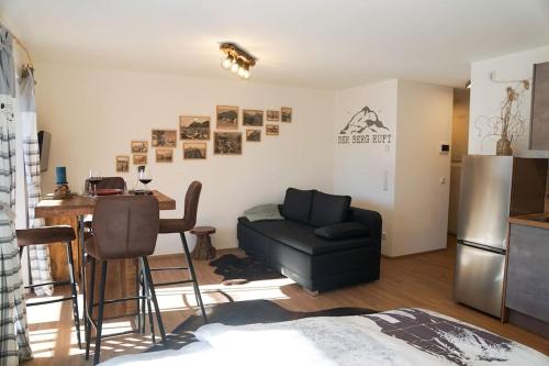Wohnung Heuberg im Inntal mit Hot Tube - zentral & ruhig in 弗林特斯巴赫阿姆因
