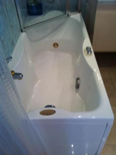 Nice port 4 pax, 2 chambres clim balnéo parking, Nizza (Foto 2)