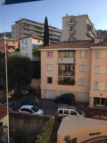 Nice port 4 pax, 2 chambres clim balnéo parking, Nizza (Foto 9)