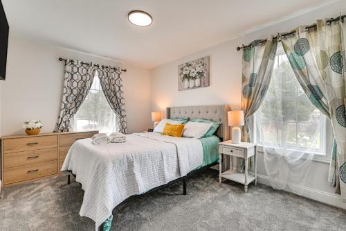 1 Mi to MGM Springfield: Cozy Winter Duplex!, Springfield (photo 2)