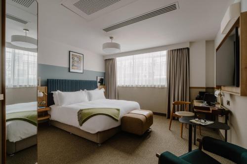 Club Quarters Hotel Gracechurch - image 11