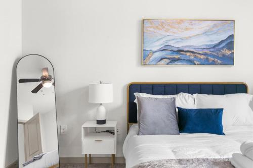 Urban Stylish One Bedroom Unit in Birmingham, USA