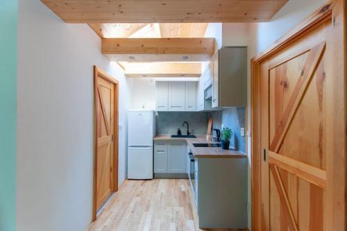 Apartmán ve srubu s balkónem (Apartman ve srubu s balkonem) in Trutnov
