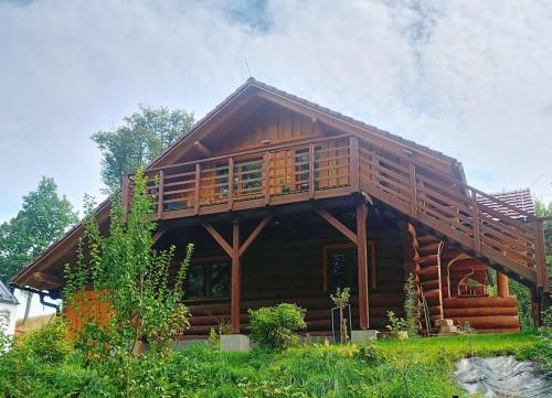 Apartmán ve srubu s balkónem (Apartman ve srubu s balkonem) in Trutnov