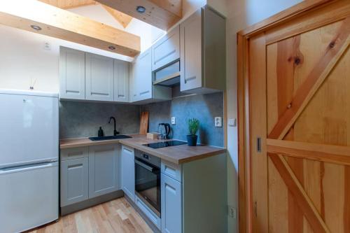 Apartmán ve srubu s balkónem (Apartman ve srubu s balkonem) in Trutnov