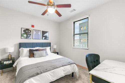 Downtown Charm 2BR with Full Top Notch Amenities in Birmingham, USA