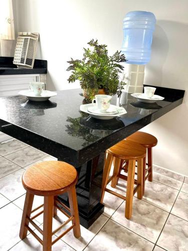 One-Bedroom Apartment image 9