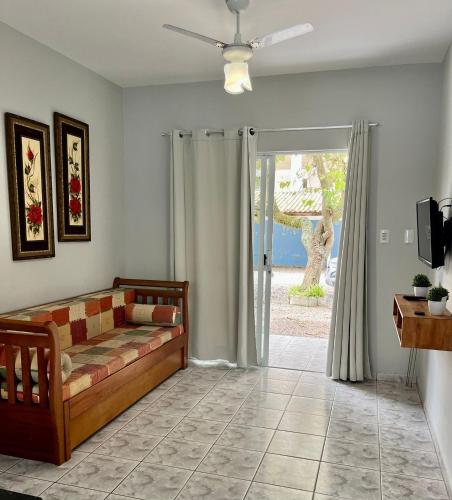 One-Bedroom Apartment image 7