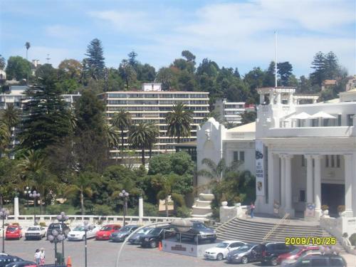 Apartment with Sea View image 9