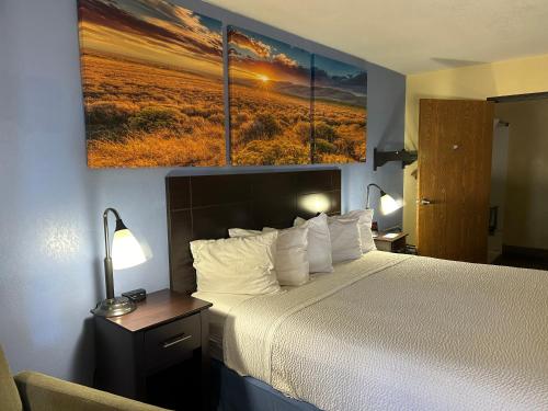 Days Inn by Wyndham Holbrook