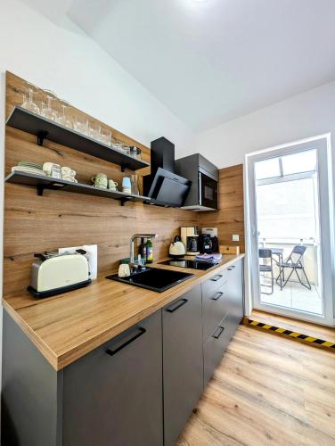 設施, BohnApartments - Design Suiten Am Markt - Vollausstattung - WLAN - Zentrum in 伊爾梅瑙