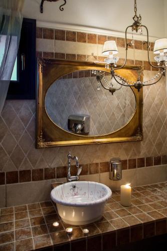 Atrion Highland Hotel - image 4