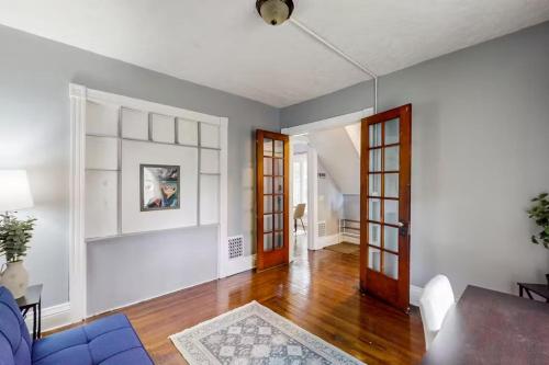 Champlain Gem - 4 BR House in Rochester, USA