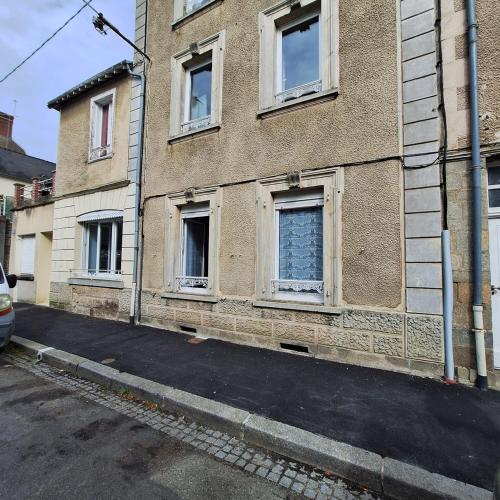 ทัศนียภาพภายนอกโรงแรม, Studio 2ème étage - Centre-ville - Local vélos disponible (Studio 2eme etage - Centre-ville - Local velos disponible) in มาแยน