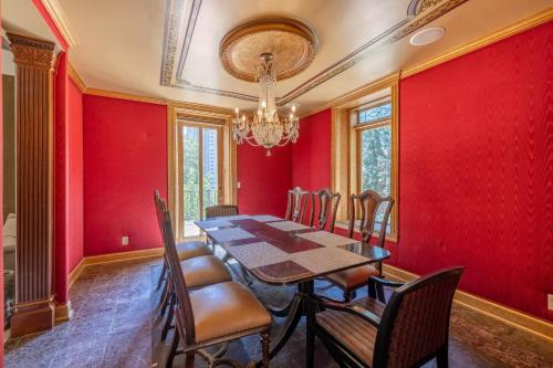 Charming Renovated Capitol Hill House - SLC Charming Renovated Capitol Hill House - SLC