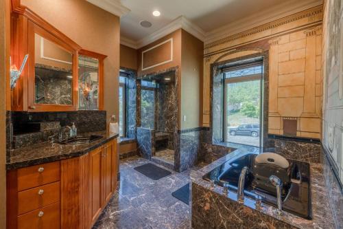 Charming Renovated Capitol Hill House - SLC Charming Renovated Capitol Hill House - SLC