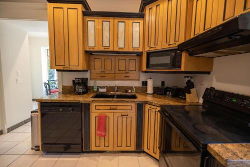 Charming Renovated Capitol Hill House - SLC Charming Renovated Capitol Hill House - SLC